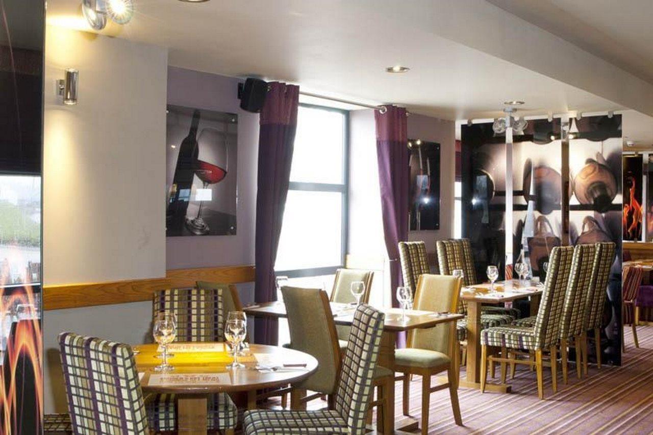 Premier Inn Glasgow Newton Mearns Exteriér fotografie